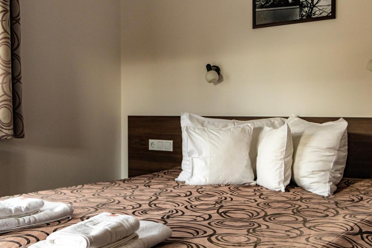 Casa Tofi Vendeghaz Aparthotel เปรอิด ภายนอก รูปภาพ