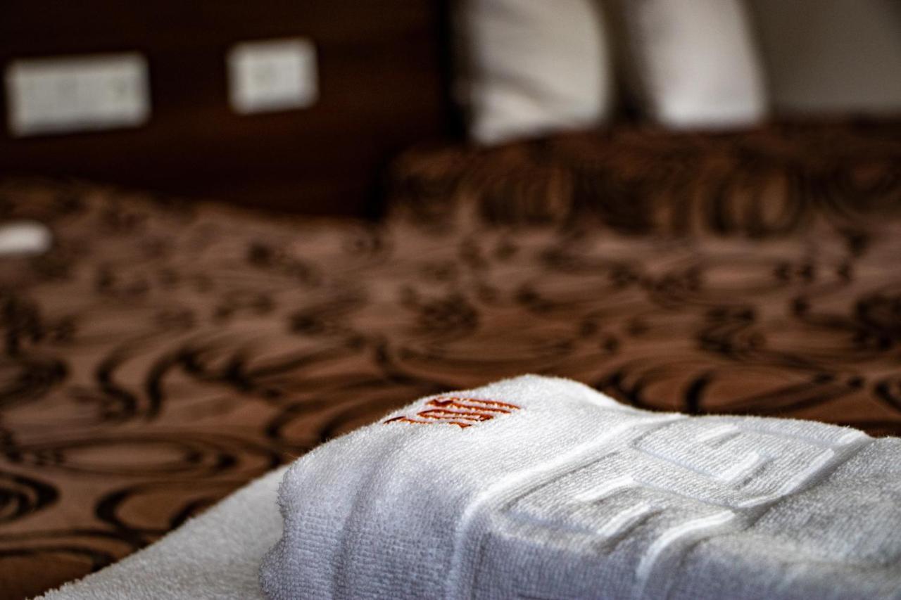 Casa Tofi Vendeghaz Aparthotel เปรอิด ภายนอก รูปภาพ