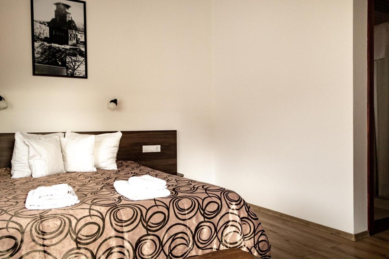 Casa Tofi Vendeghaz Aparthotel เปรอิด ภายนอก รูปภาพ